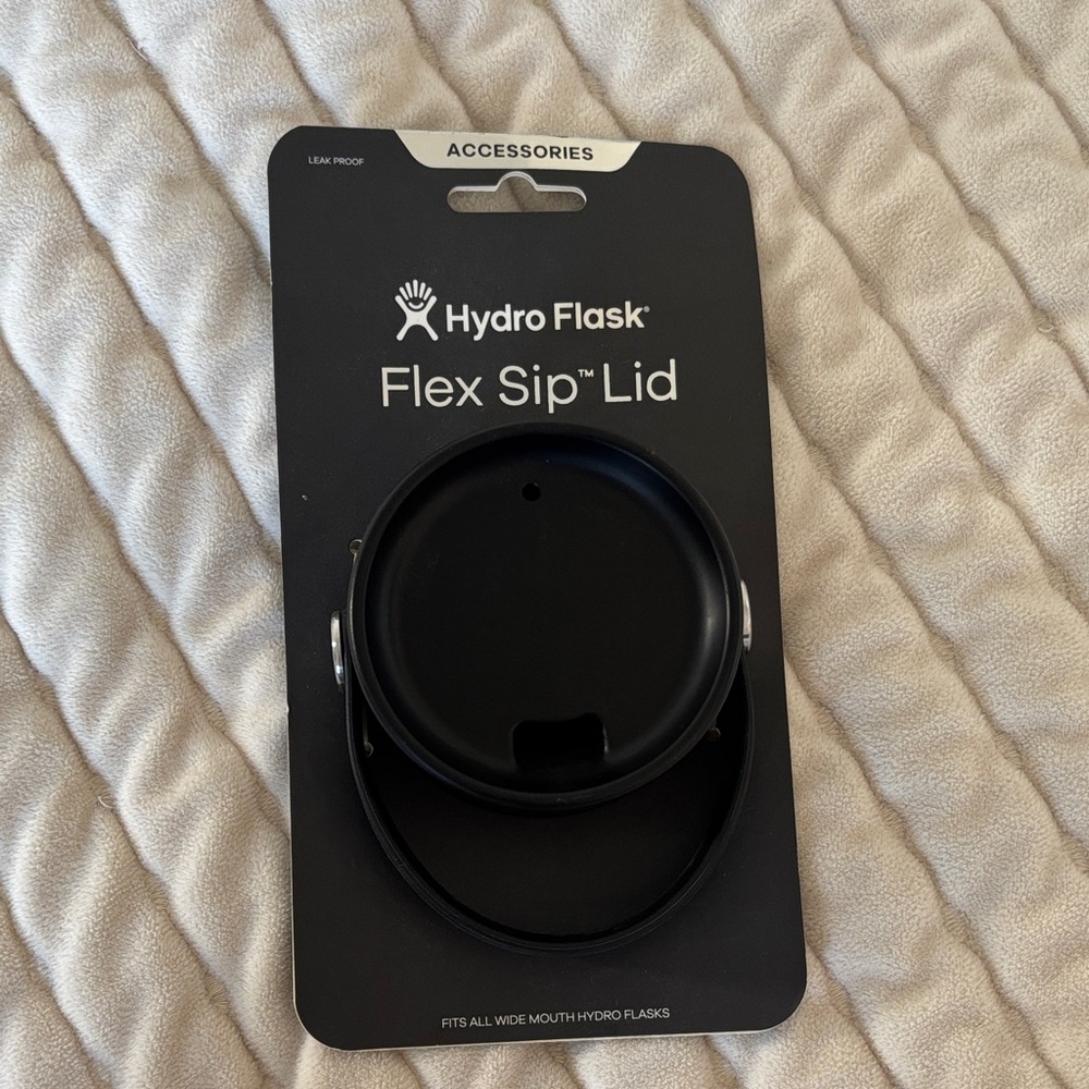 Hydro Flask Black Flex Sip Lid